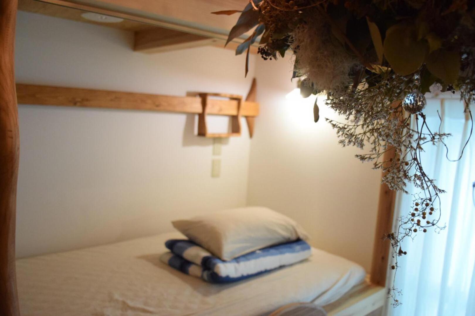Katsuo Guest House Коті Номер фото