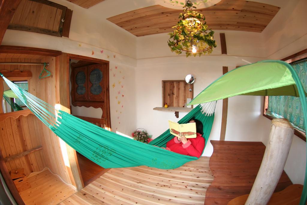 Katsuo Guest House Коті Екстер'єр фото