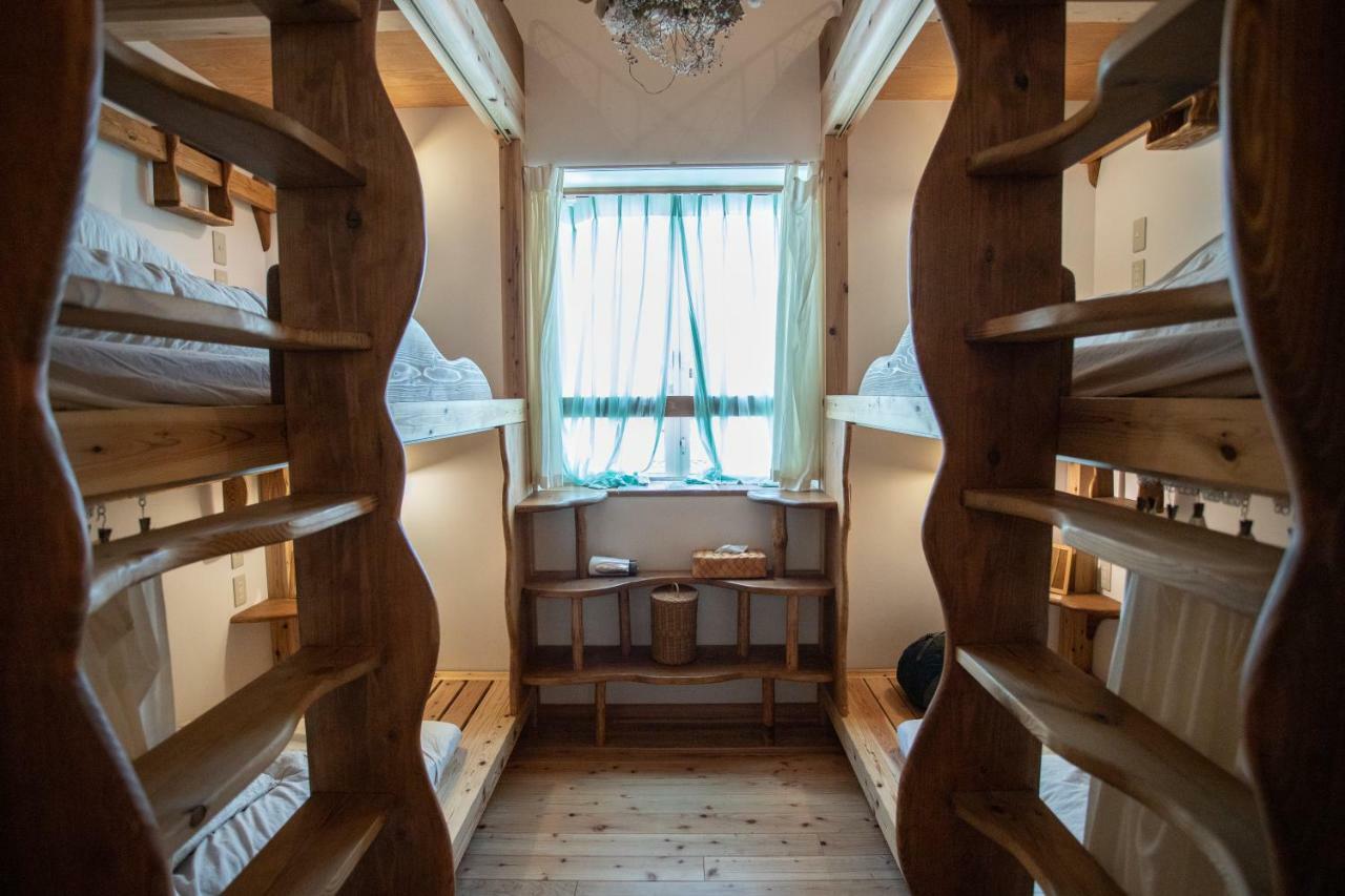 Katsuo Guest House Коті Екстер'єр фото