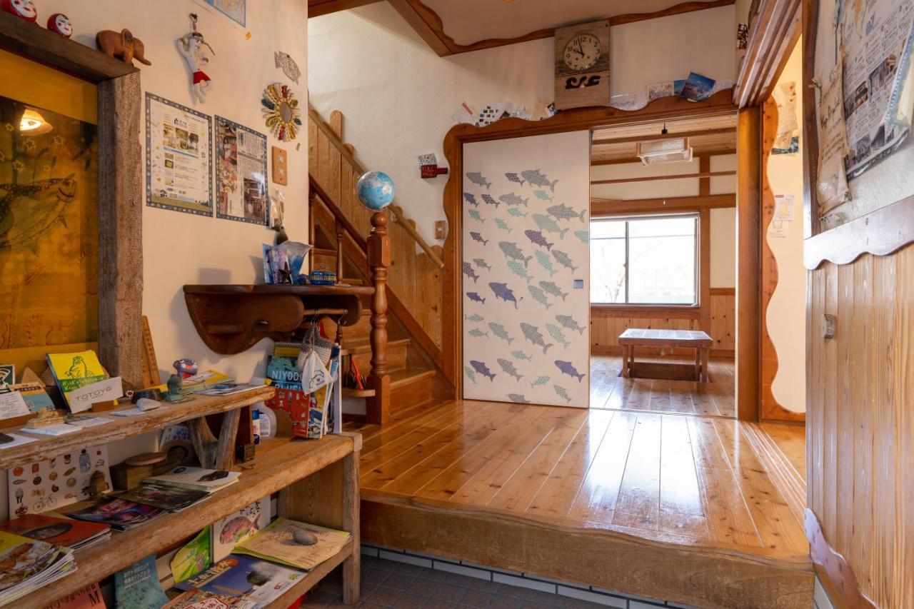Katsuo Guest House Коті Екстер'єр фото